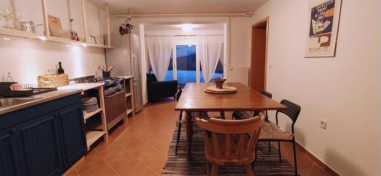 Kmetija Pecnik Apartment Prevalje Exterior photo